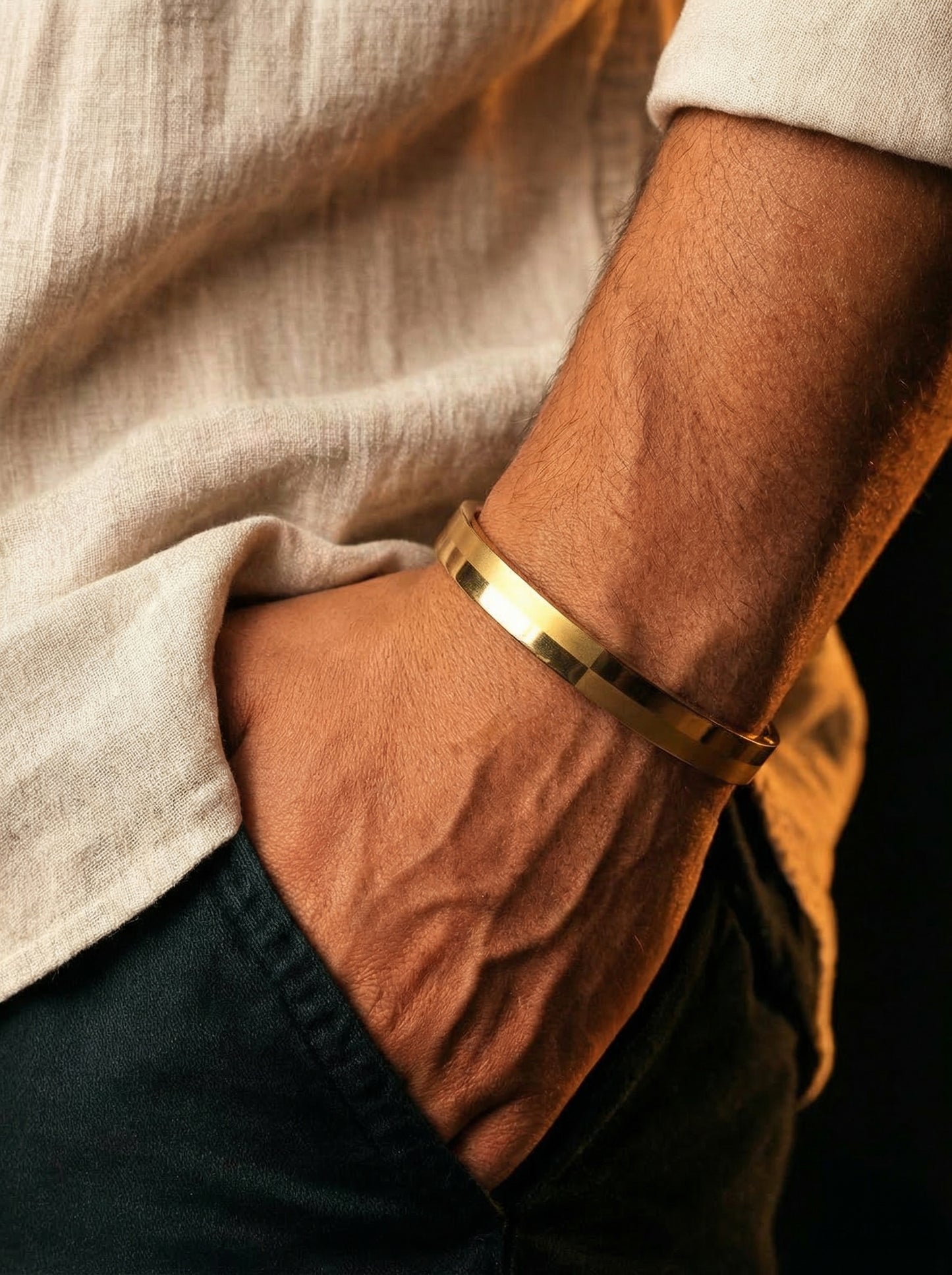Golden Edge Bar Men’s Kada