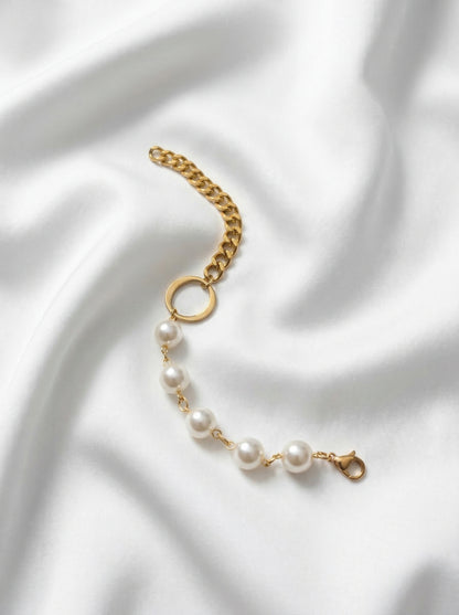 Golden Pearl Link Charm Bracelet