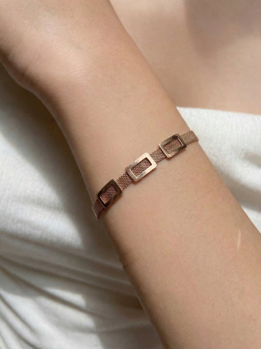 Rose Gold Mesh Geometric Link Bracelet