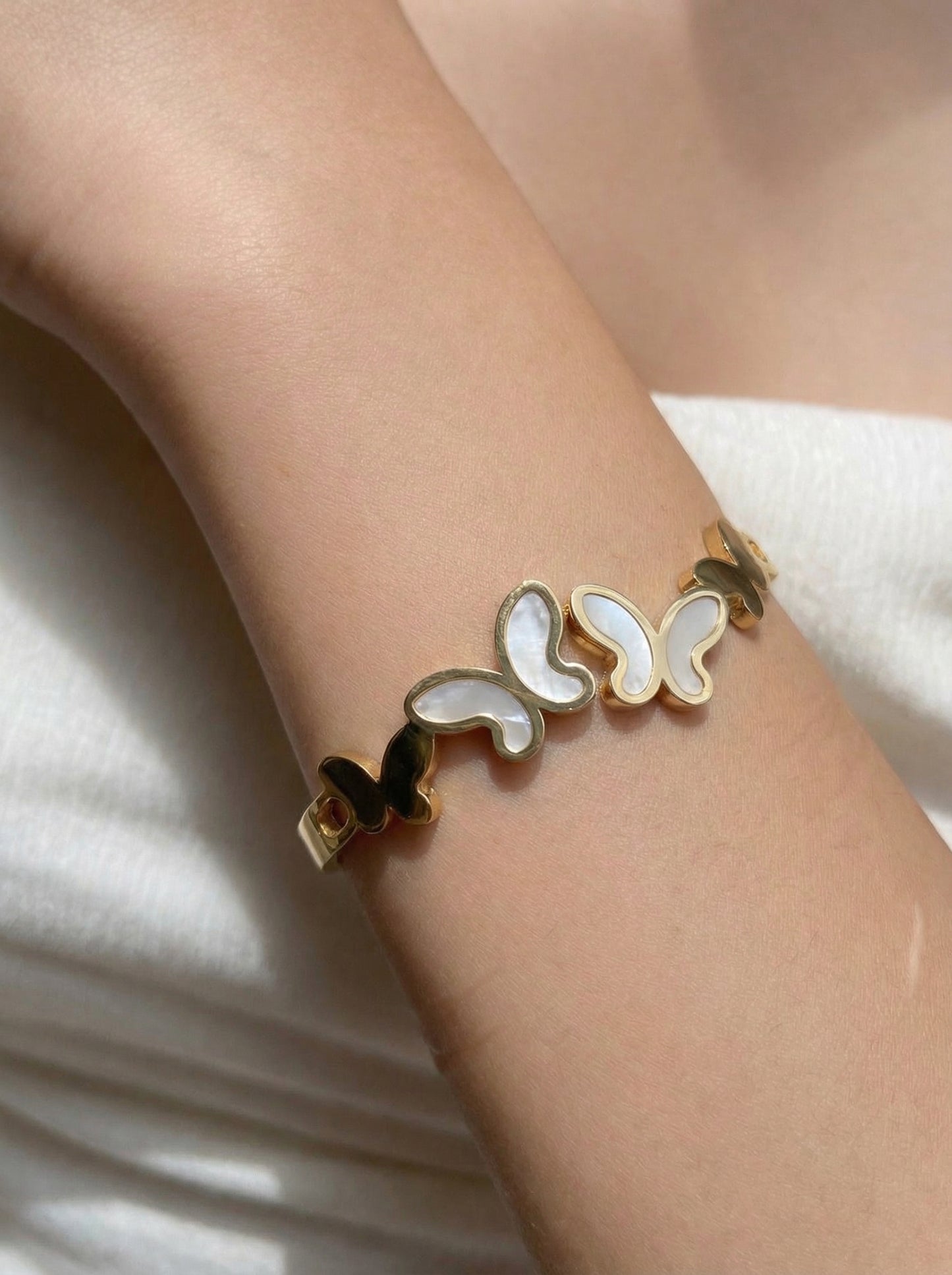 Golden Butterfly Pearl Inlay Bracelet Kada