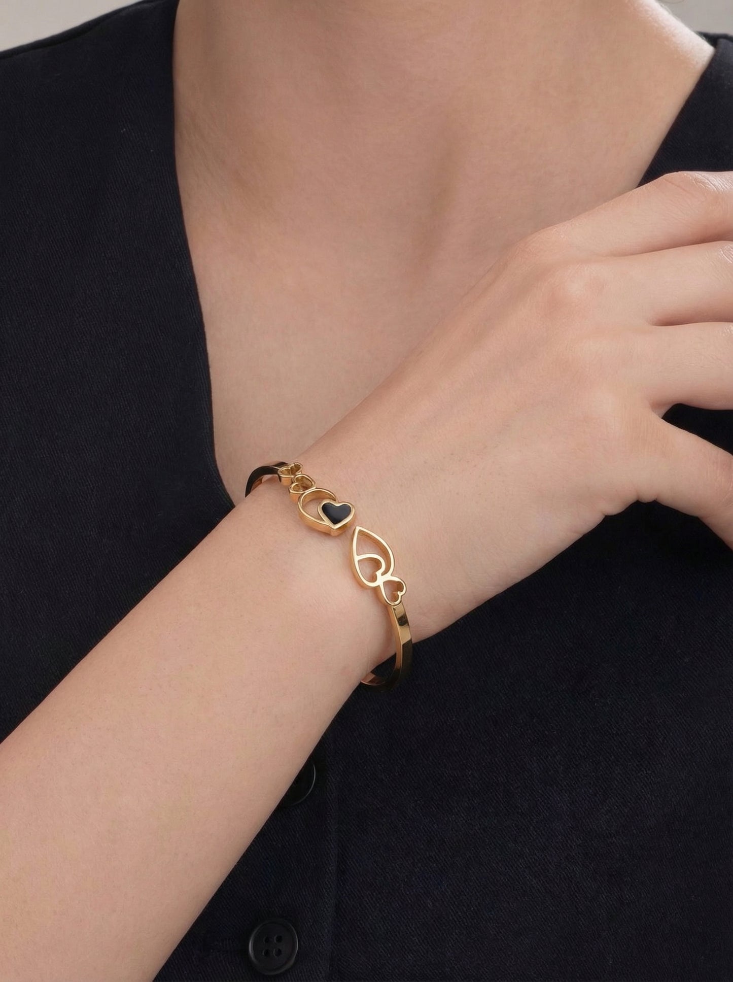 Golden Heart Charm Bracelet Kada