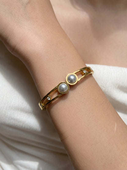 Golden Twin Pearl Crystal Kada Bracelet