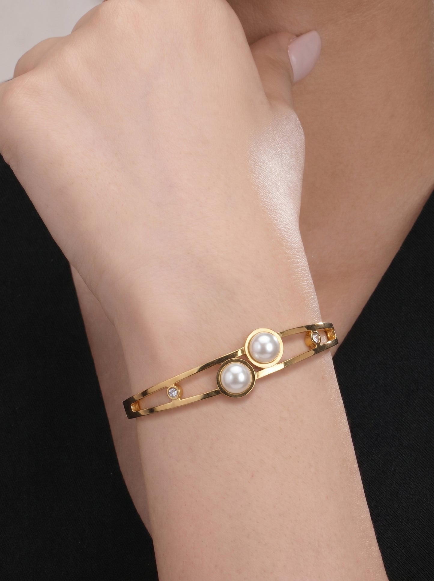 Golden Twin Pearl Crystal Kada Bracelet