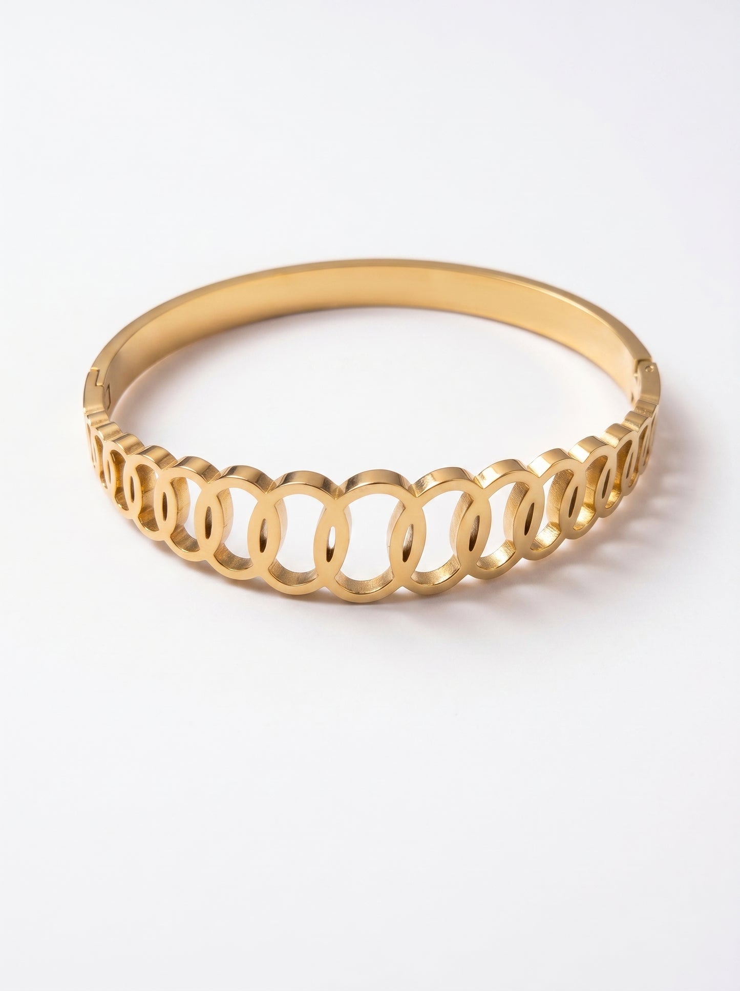 Golden Interlink Oval Kada Bracelet