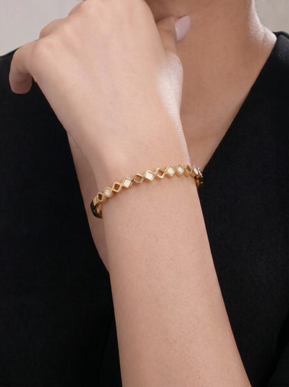 Golden Geo Link Kada Bracelet
