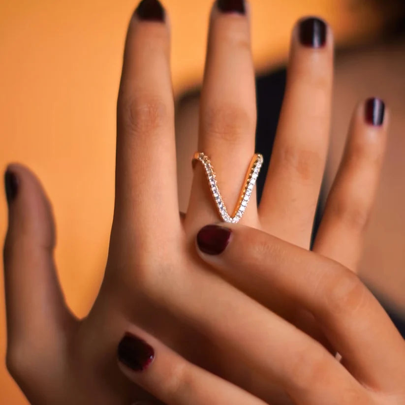 Diamond Necklace + Classic V Ring Combo