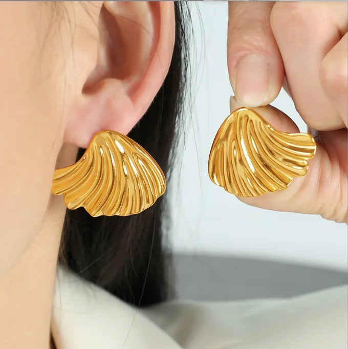 Sea Shell Earrings Gold Plated, Waterproof and Anti-Tarnish